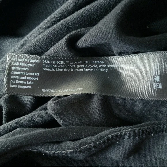 Eileen Fisher Fine Jersey Round Neck Box-Top Black Size M - Picture 6 of 6